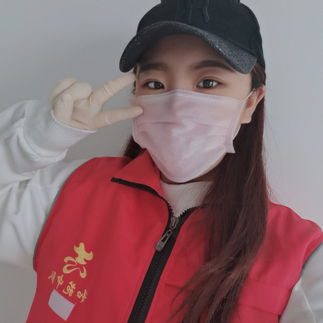 大学生志愿者勇担当__为疫情防控贡献青春力量