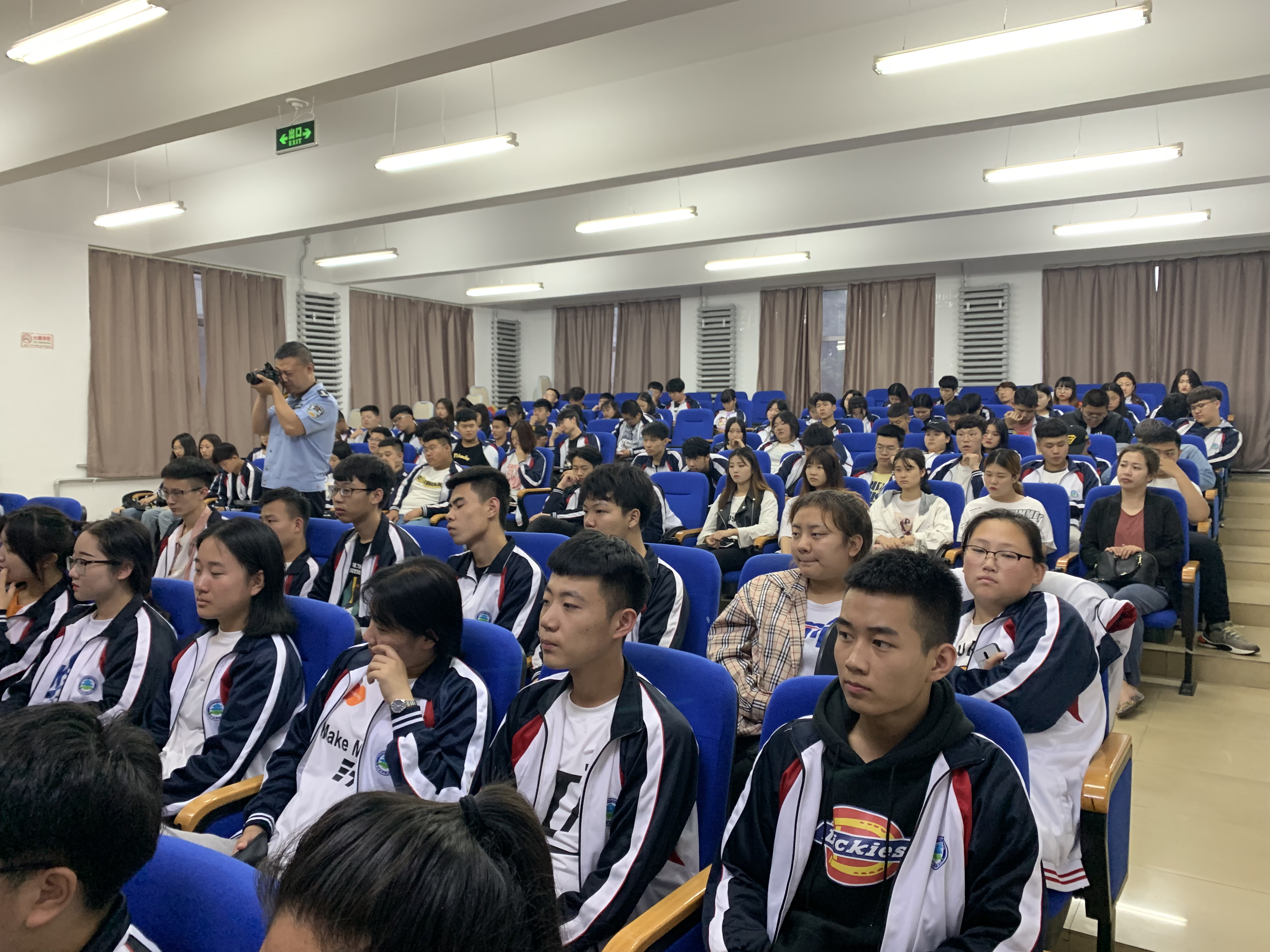 伊春职业学院举办禁毒知识进校园活动