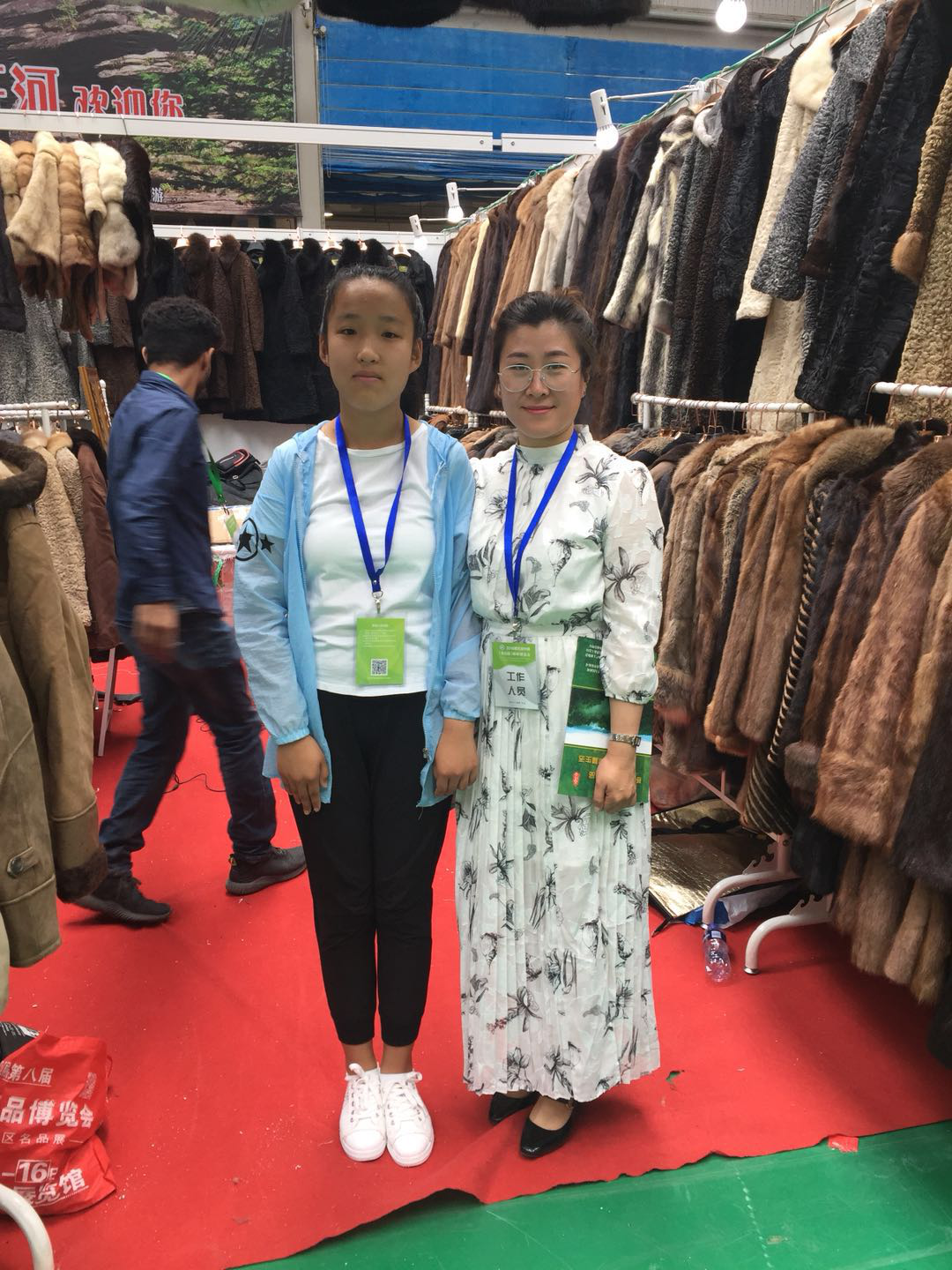 基础教育学院师生为2018第五届中国（东北亚）森林博览会提供英语翻译和志愿服务工作