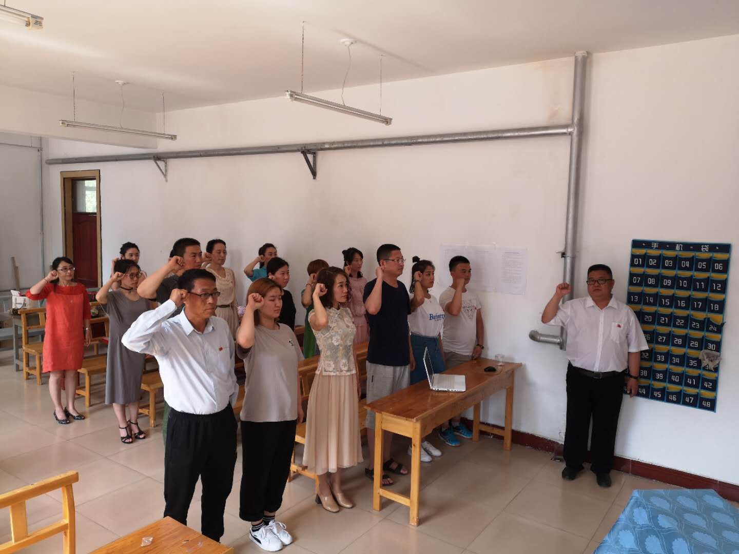 师范学院积极组织“庆七一”主题党日活动