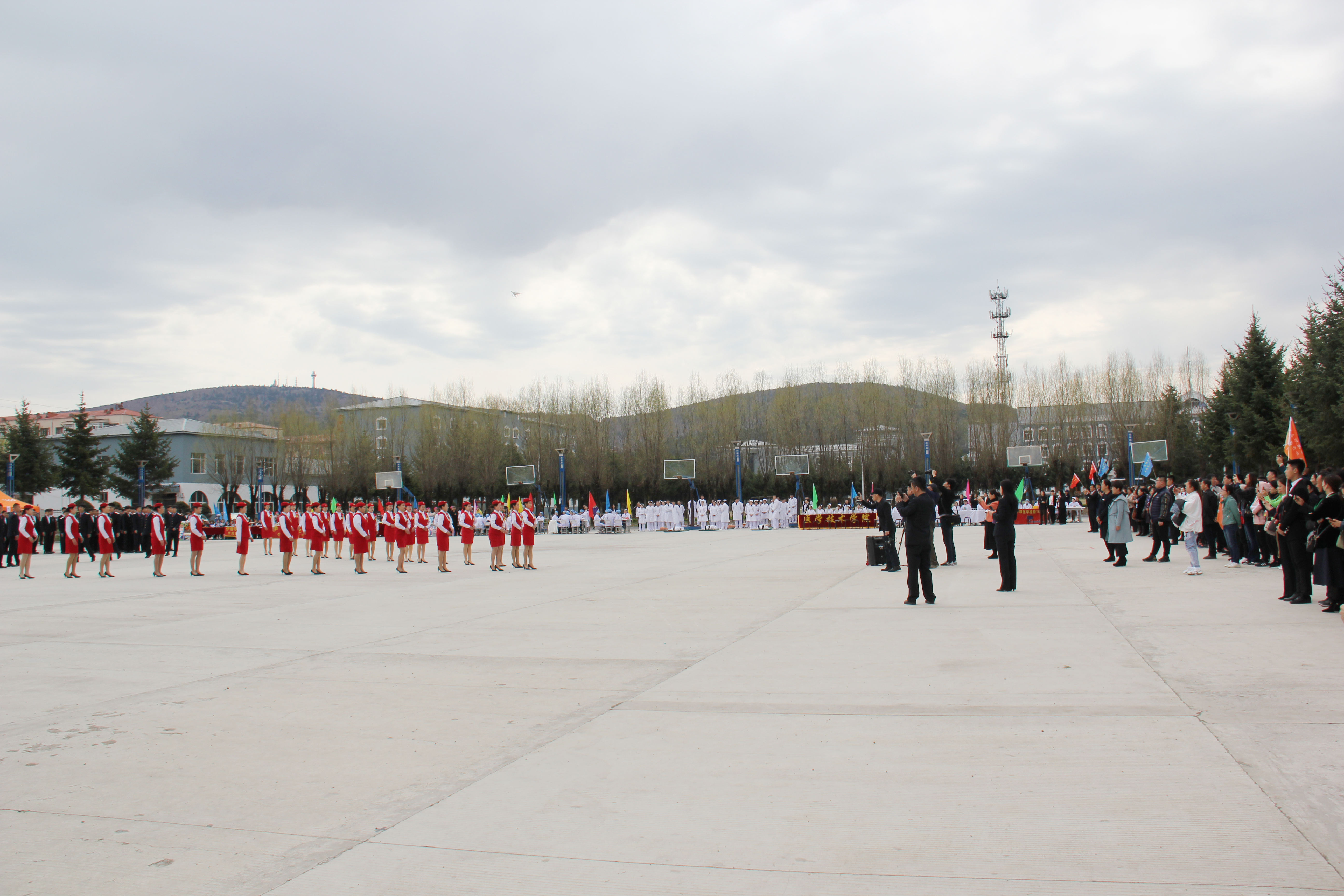 看旅游风采__展职教魅力