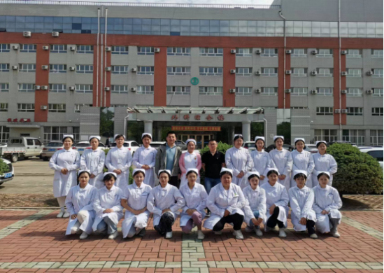 哈尔滨医护学院图片