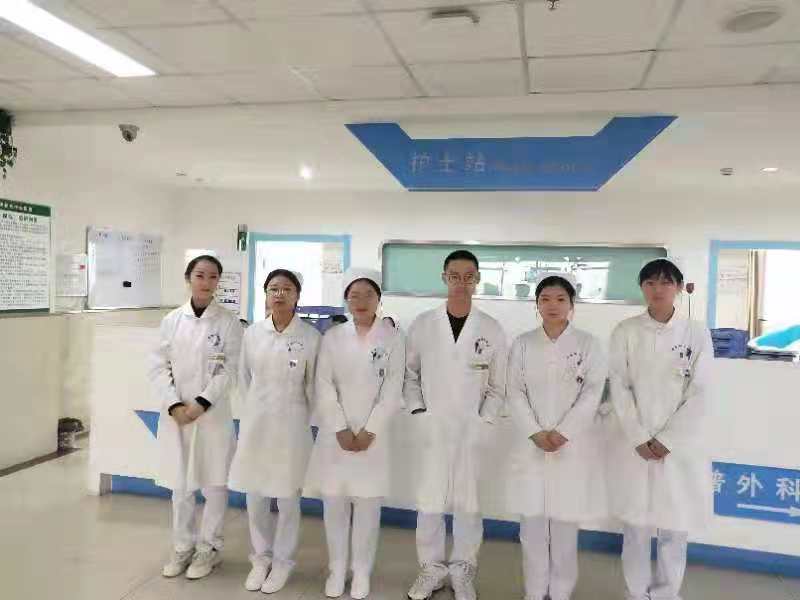 医学技术学院学生课间见习情况