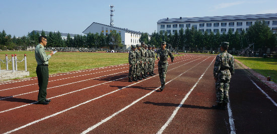 黑龙江省军区学生军训工作办公室到校开展2018年自训高校军训教官岗前考核