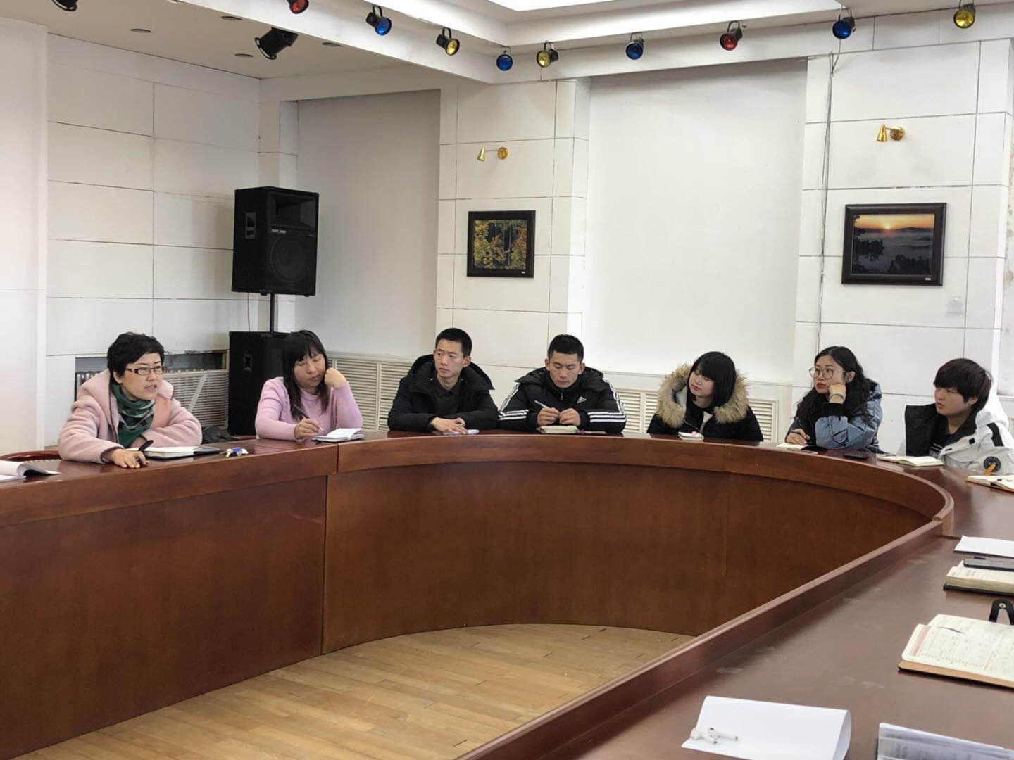 学生资助管理中心组织召开“进一步解放思想、推动学生资助工作高质量发展讨论会”