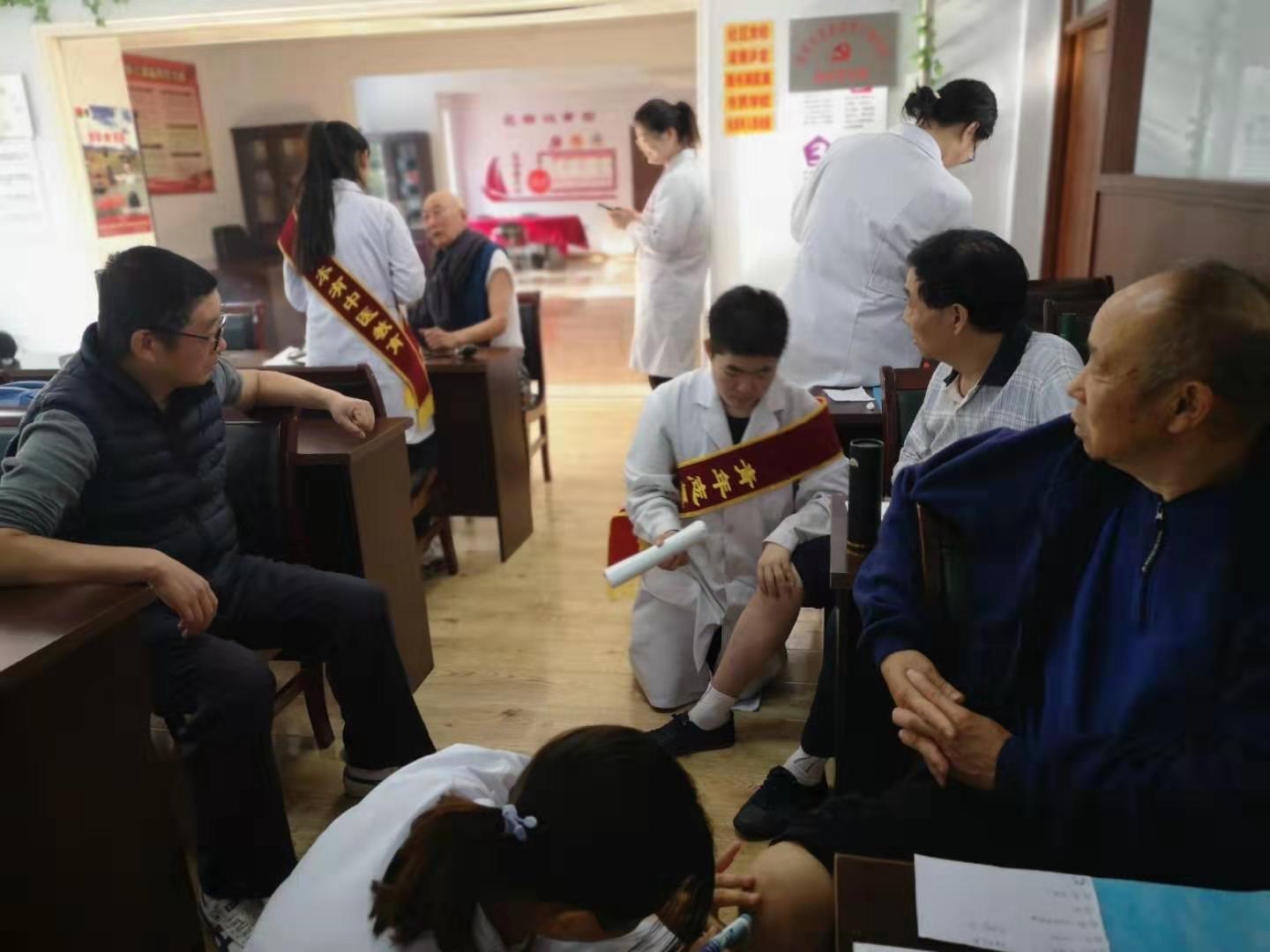 志愿服务活动暖人心