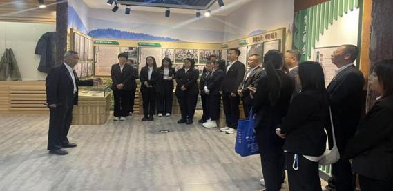 a5dfc70dcfaffa9f275a0cffaa160450